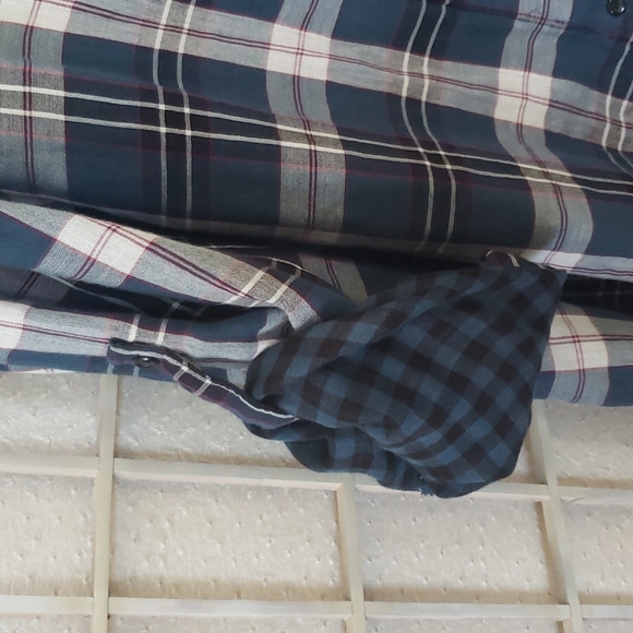 Lane Bryant plaid long roll up sleeves button down shirt size 18/20 - Picture 3 of 6